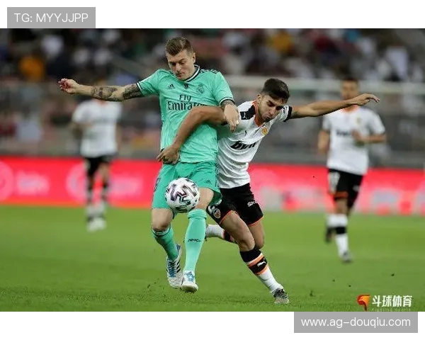 斗球体育直播免费的平台安全性分析，如何避免观看过程中遇到的风险与陷阱