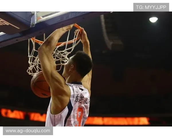 掌握NBA斗球直播app下载技巧,轻松实现赛事直播、赛况分析和互动交流的完美体验 掌握NBA斗球直播app下载技巧,轻松实现赛事直播、赛况分析和互动交流的完美体验